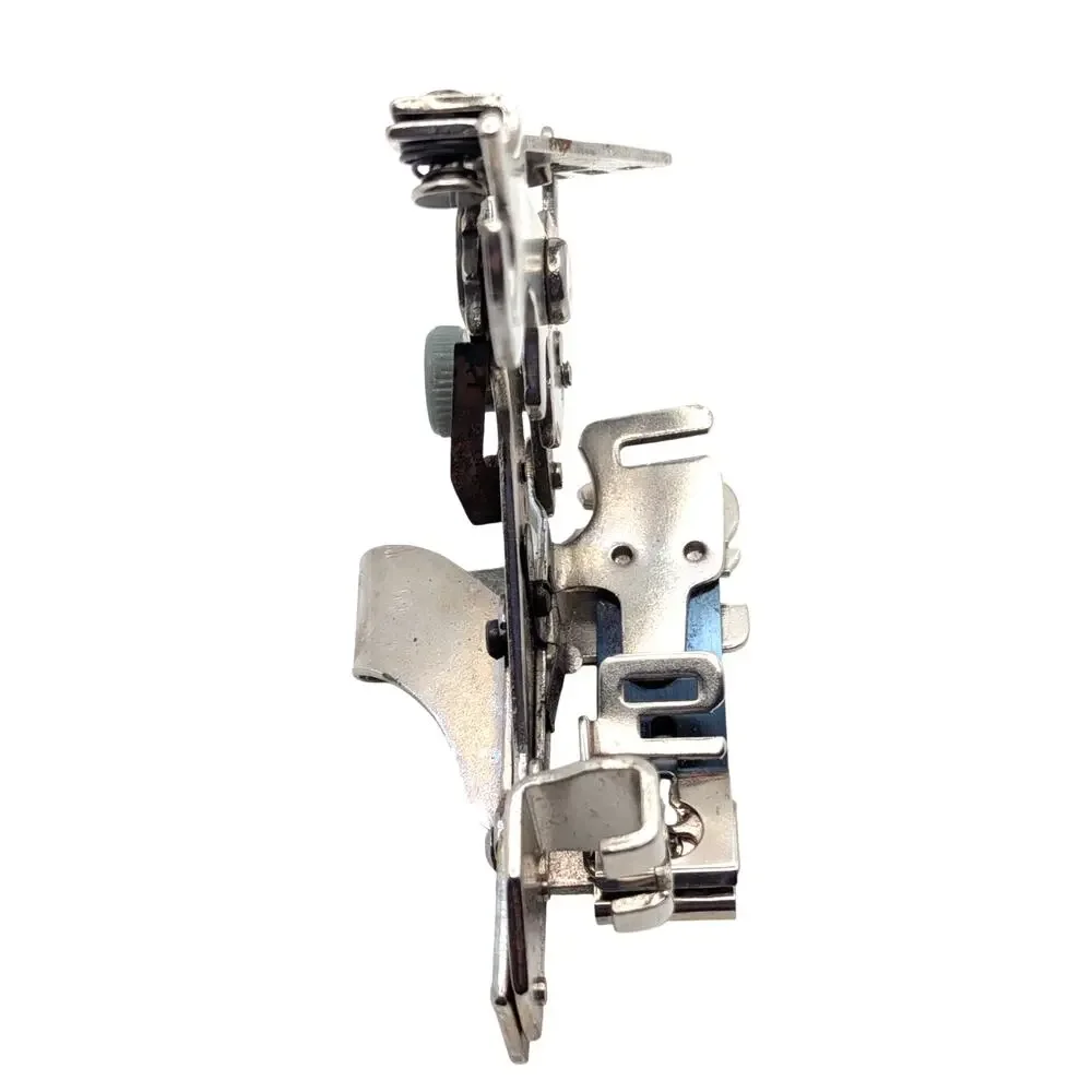 SINGER Vintage Ruffler Sewing Machine Attachment 1 6 12 Stitch Metal Foot Pleat